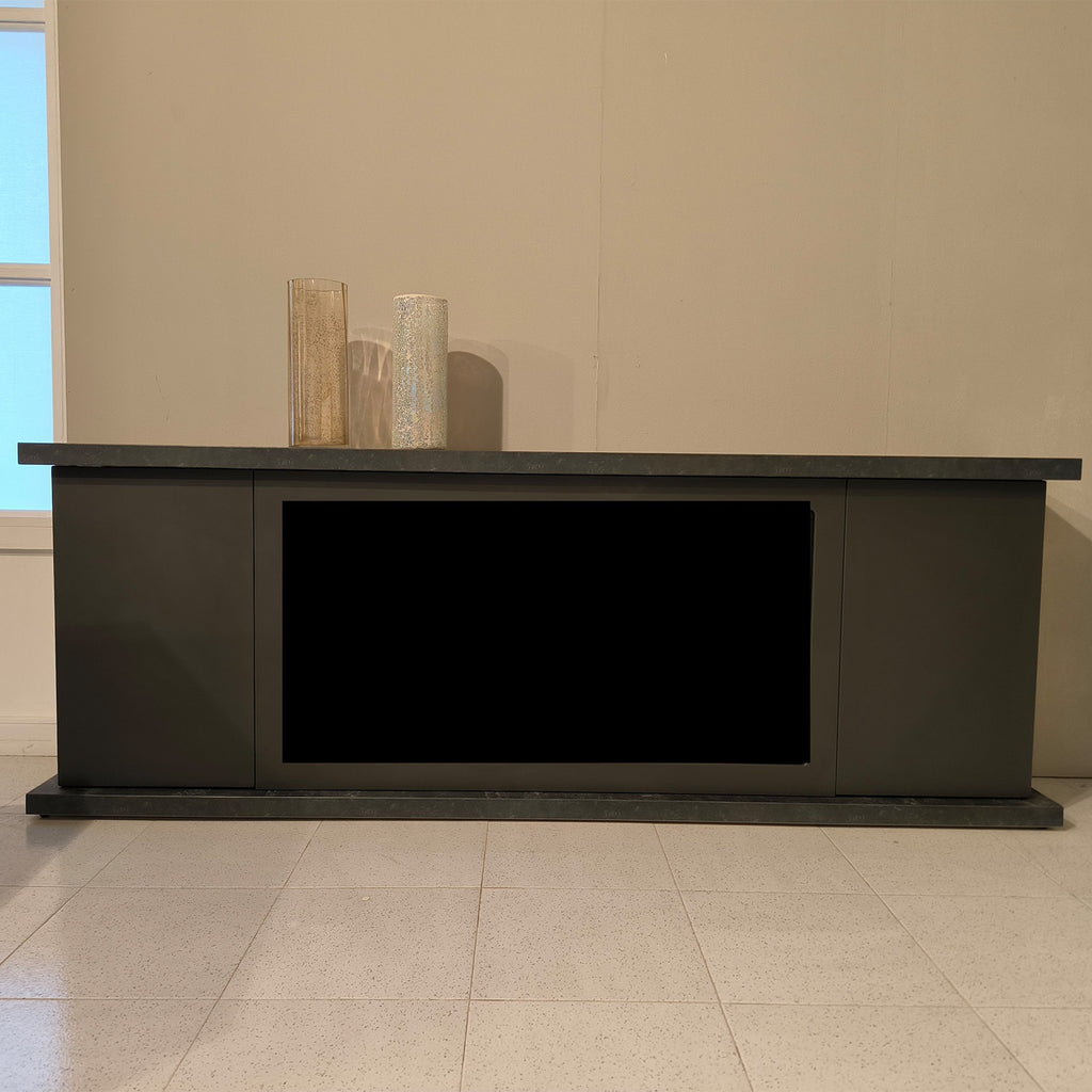 Mobile in legno antracite per camino eleganza e funzionalita